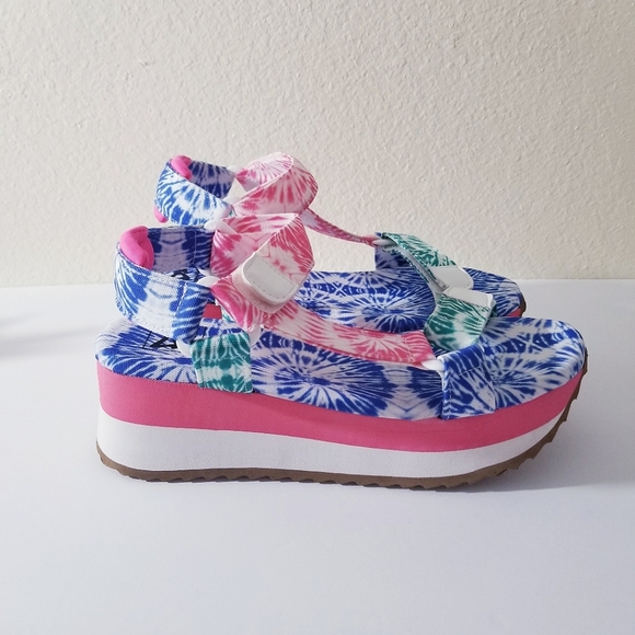 Dirty Laundry Shoes - Dirty Laundry tie dye wedge sandal